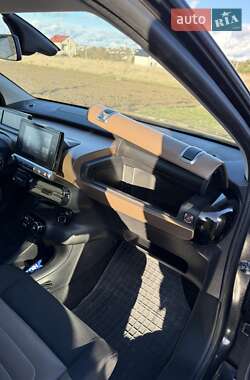 Внедорожник / Кроссовер Citroen C4 Cactus 2016 в 