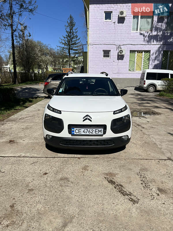 Внедорожник / Кроссовер Citroen C4 Cactus 2016 в 