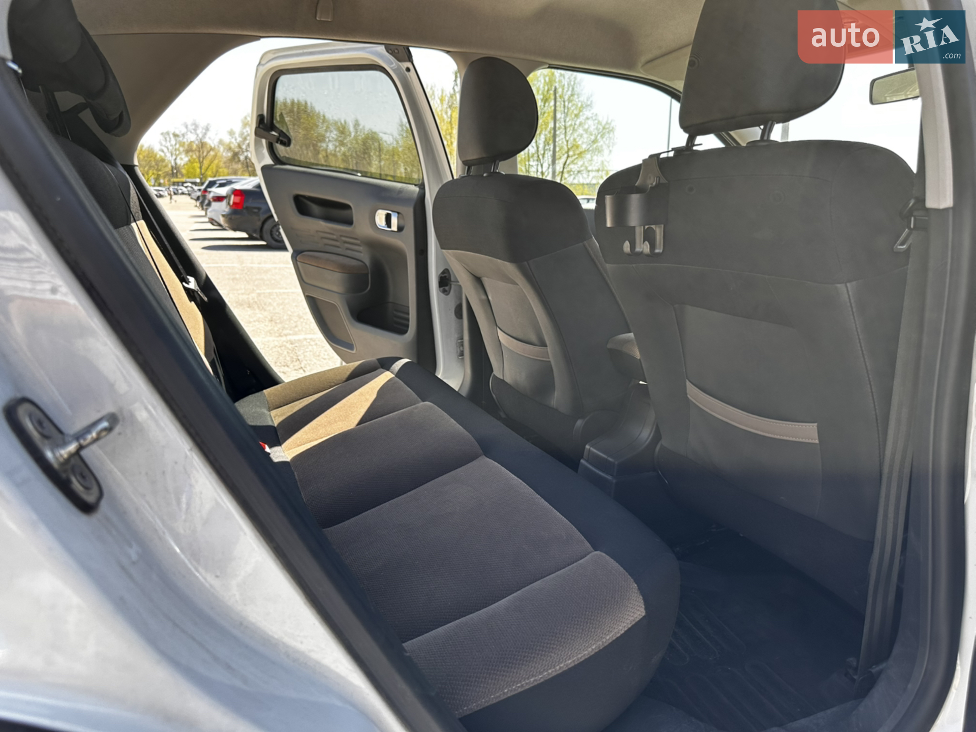 2015 Citroen C4 Cactus - мініатюра 23