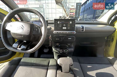Позашляховик / Кросовер Citroen C4 Cactus 2015 в 