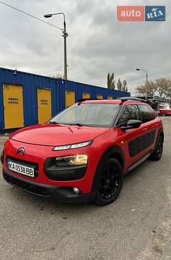 Позашляховик / Кросовер Citroen C4 Cactus 2017 в 