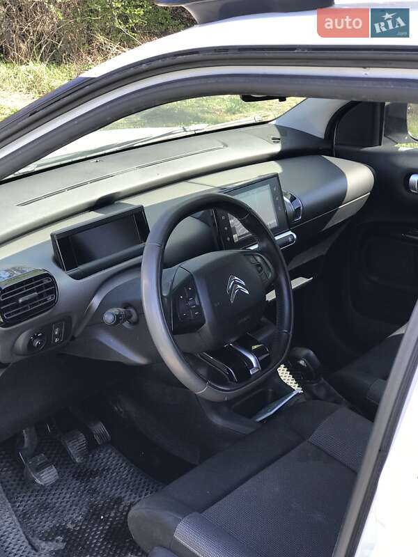Внедорожник / Кроссовер Citroen C4 Cactus 2015 в Харькове