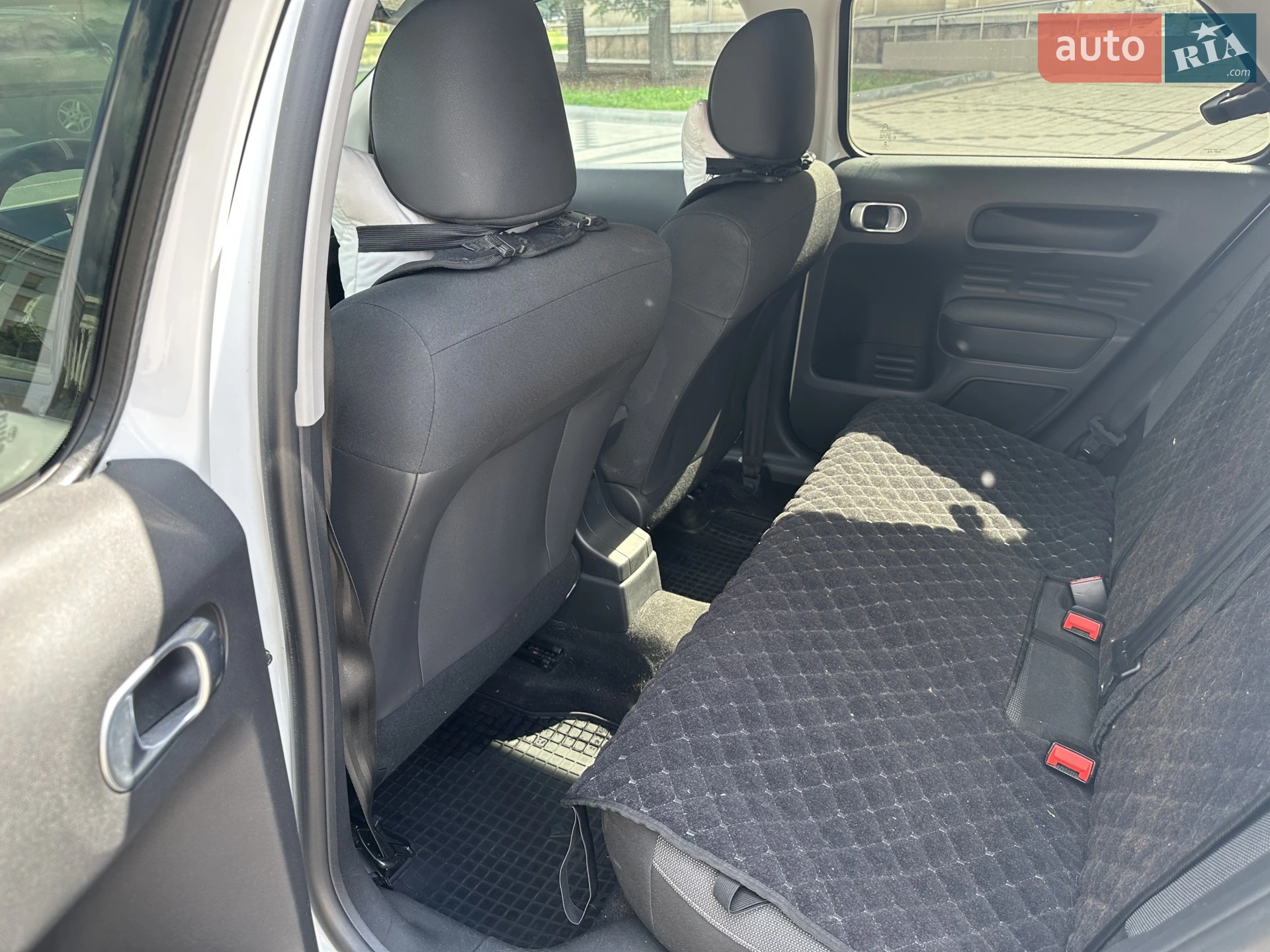 2017 Citroen C4 Cactus - мініатюра 6