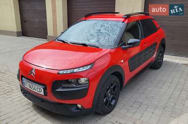 Позашляховик / Кросовер Citroen C4 Cactus 2017 в 