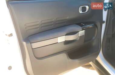 Внедорожник / Кроссовер Citroen C4 Cactus 2014 в 