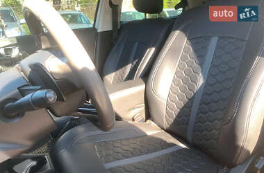 Внедорожник / Кроссовер Citroen C4 Cactus 2014 в 