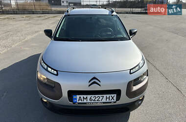 Внедорожник / Кроссовер Citroen C4 Cactus 2014 в 