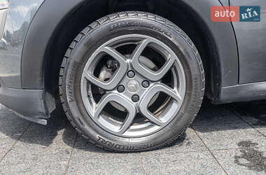 Хэтчбек Citroen C4 Cactus 2016 в 