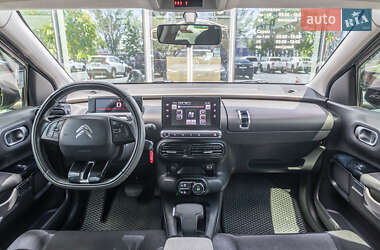 Хэтчбек Citroen C4 Cactus 2016 в 