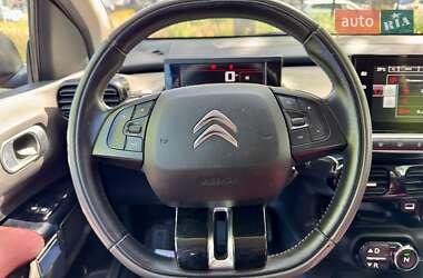 Позашляховик / Кросовер Citroen C4 Cactus 2017 в 