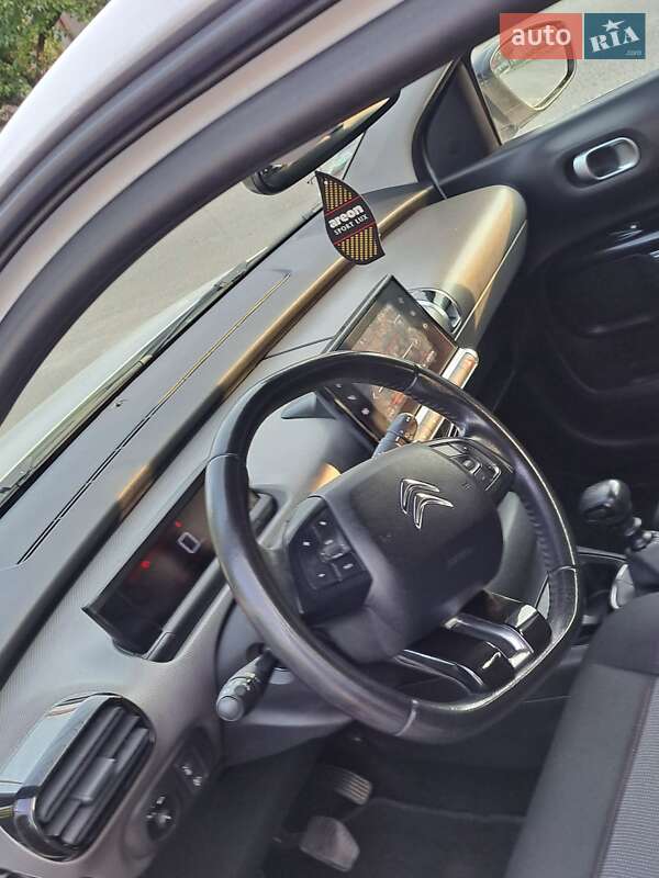 Позашляховик / Кросовер Citroen C4 Cactus 2019 в Здолбуніві