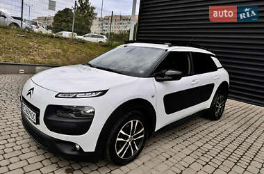 Внедорожник / Кроссовер Citroen C4 Cactus 2014 в 