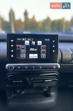 Внедорожник / Кроссовер Citroen C4 Cactus 2016 в 