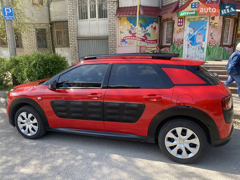 Внедорожник / Кроссовер Citroen C4 Cactus 2014 в Запорожье