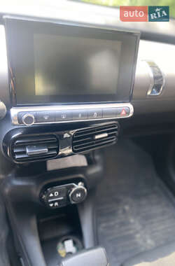 Внедорожник / Кроссовер Citroen C4 Cactus 2014 в 
