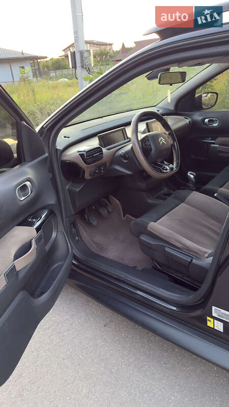 Внедорожник / Кроссовер Citroen C4 Cactus 2015 в Белой Церкви