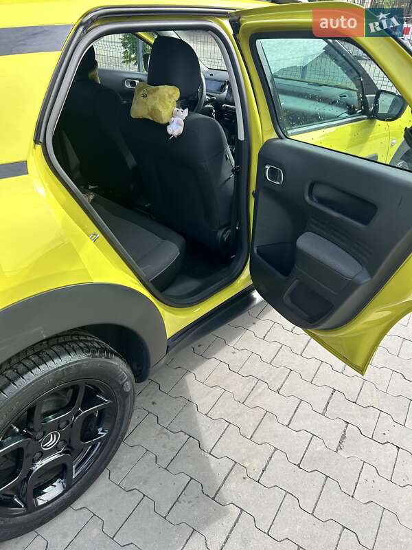 Позашляховик / Кросовер Citroen C4 Cactus 2018 в Києві