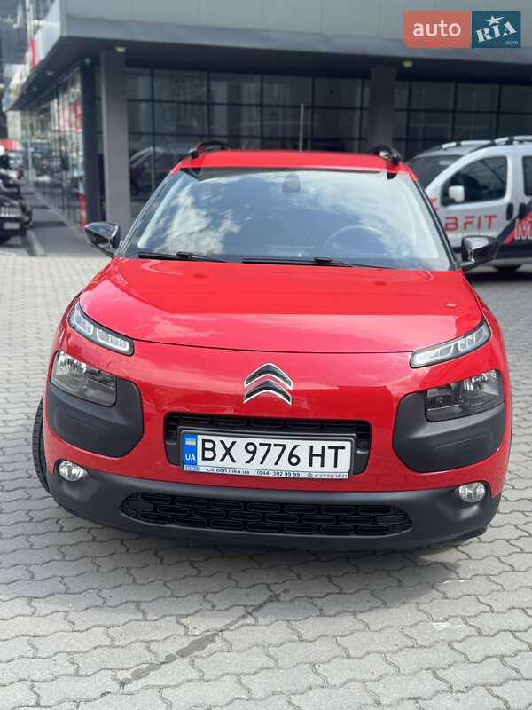 Внедорожник / Кроссовер Citroen C4 Cactus 2015 в Хмельницком
