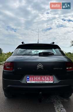 Внедорожник / Кроссовер Citroen C4 Cactus 2016 в 