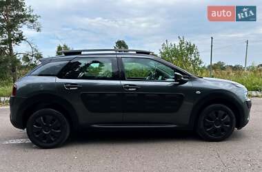 Внедорожник / Кроссовер Citroen C4 Cactus 2016 в 