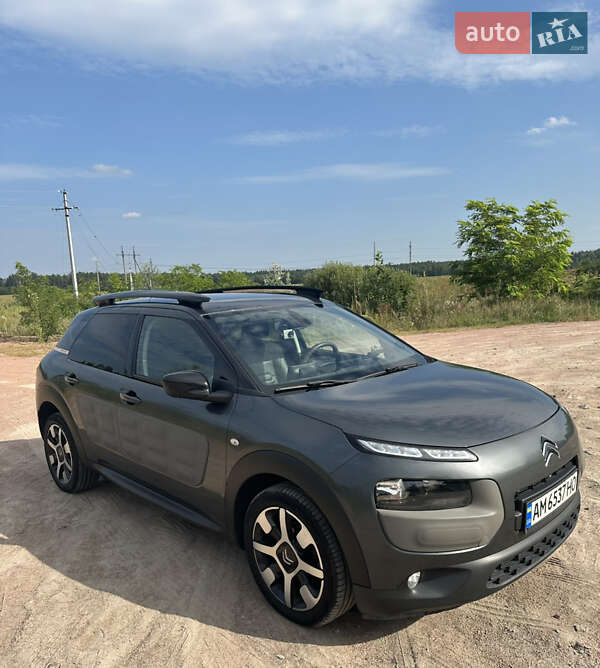 Внедорожник / Кроссовер Citroen C4 Cactus 2016 в Житомире