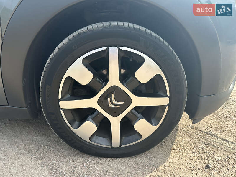 Внедорожник / Кроссовер Citroen C4 Cactus 2016 в Житомире