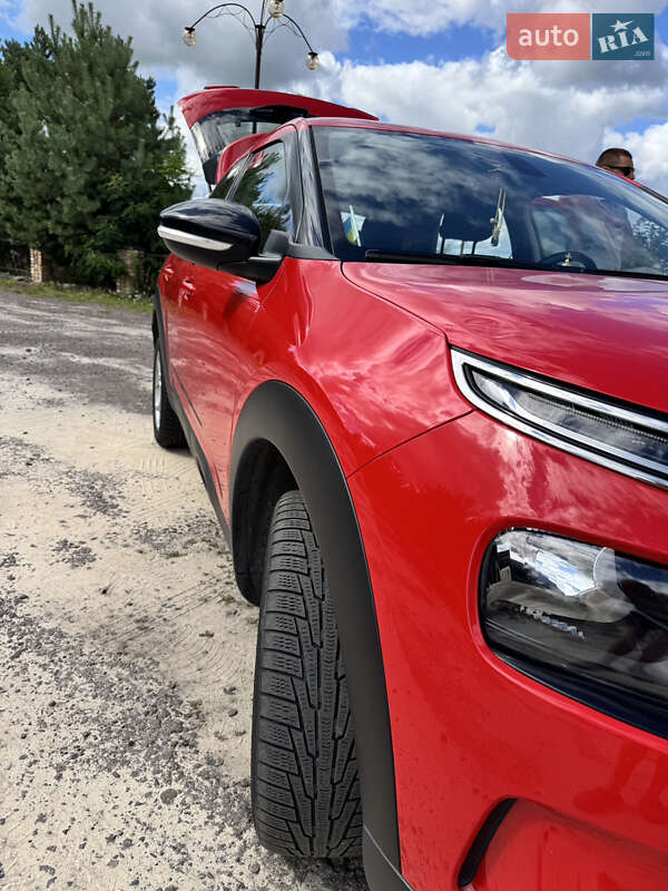 Внедорожник / Кроссовер Citroen C4 Cactus 2020 в Ровно