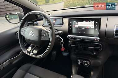 Внедорожник / Кроссовер Citroen C4 Cactus 2016 в 
