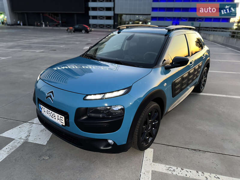 Внедорожник / Кроссовер Citroen C4 Cactus 2018 в Киеве
