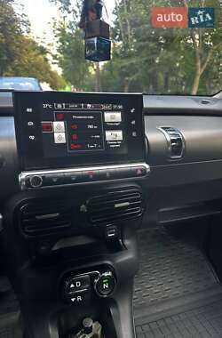 Внедорожник / Кроссовер Citroen C4 Cactus 2015 в 