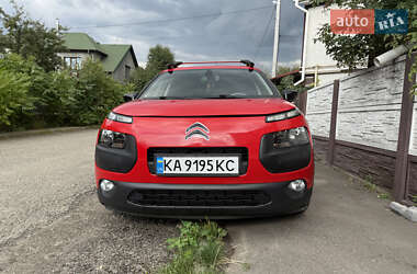 Внедорожник / Кроссовер Citroen C4 Cactus 2015 в 