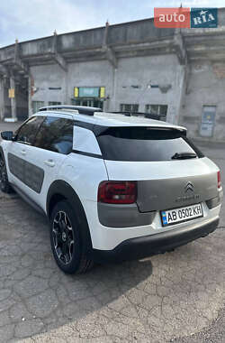 Внедорожник / Кроссовер Citroen C4 Cactus 2014 в 