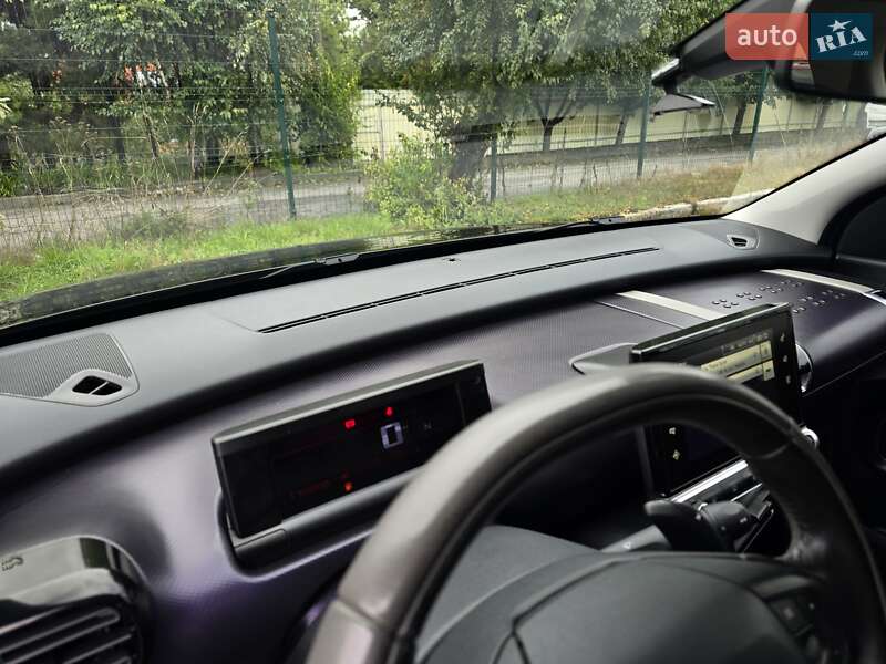 Внедорожник / Кроссовер Citroen C4 Cactus 2016 в Хмельницком