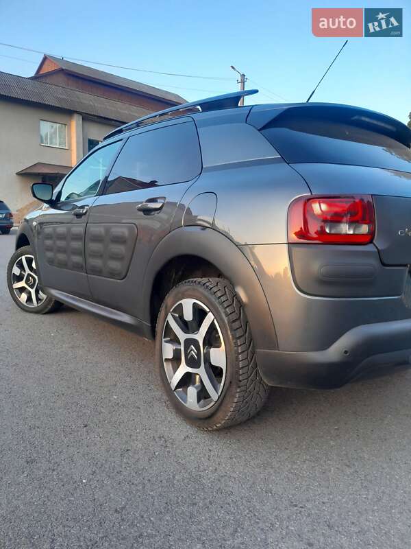 Внедорожник / Кроссовер Citroen C4 Cactus 2016 в Рогатине фото 5 Внедорожник / Кроссовер Citroen C4 Cactus 2016 в Рогатине