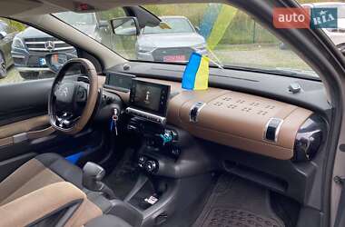 Внедорожник / Кроссовер Citroen C4 Cactus 2015 в 
