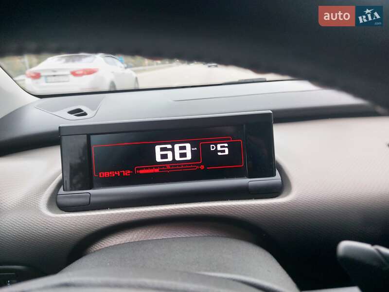 Внедорожник / Кроссовер Citroen C4 Cactus 2014 в Киеве
