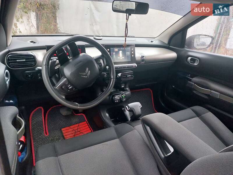 Внедорожник / Кроссовер Citroen C4 Cactus 2014 в Киеве