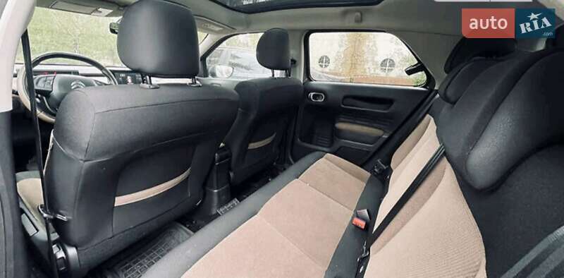 Внедорожник / Кроссовер Citroen C4 Cactus 2015 в Киеве фото 15 Внедорожник / Кроссовер Citroen C4 Cactus 2015 в Киеве