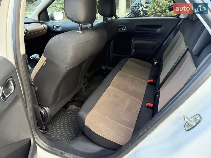 Позашляховик / Кросовер Citroen C4 Cactus 2014 в Львові