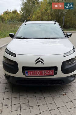 Внедорожник / Кроссовер Citroen C4 Cactus 2015 в 