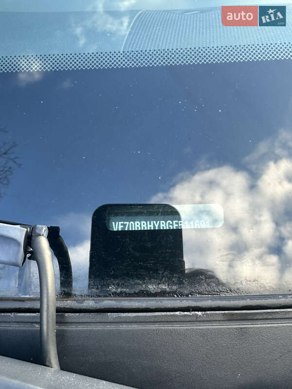 Позашляховик / Кросовер Citroen C4 Cactus 2016 в Києві фото 18 Позашляховик / Кросовер Citroen C4 Cactus 2016 в Києві