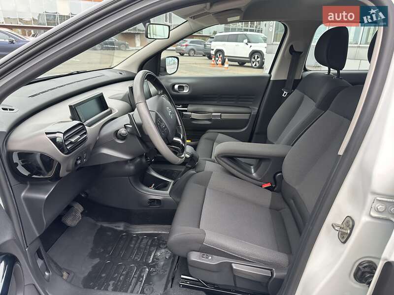 Позашляховик / Кросовер Citroen C4 Cactus 2018 в Києві фото 15 Позашляховик / Кросовер Citroen C4 Cactus 2018 в Києві