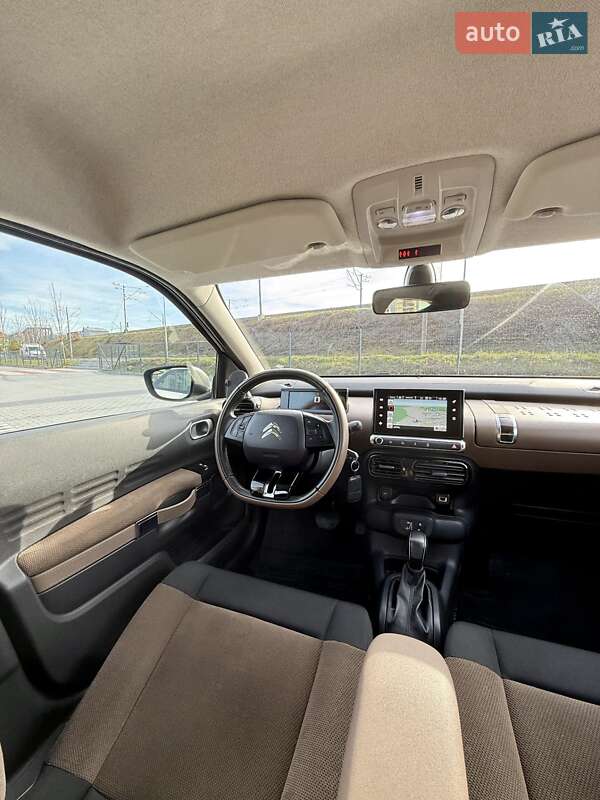 Позашляховик / Кросовер Citroen C4 Cactus 2017 в Києві фото 39 Позашляховик / Кросовер Citroen C4 Cactus 2017 в Києві