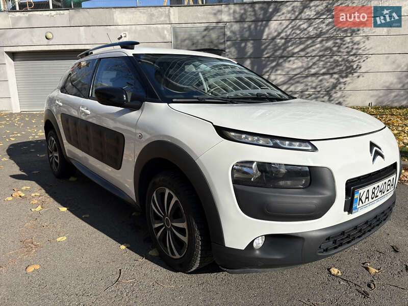Внедорожник / Кроссовер Citroen C4 Cactus 2015 в Киеве фото 2 Внедорожник / Кроссовер Citroen C4 Cactus 2015 в Киеве