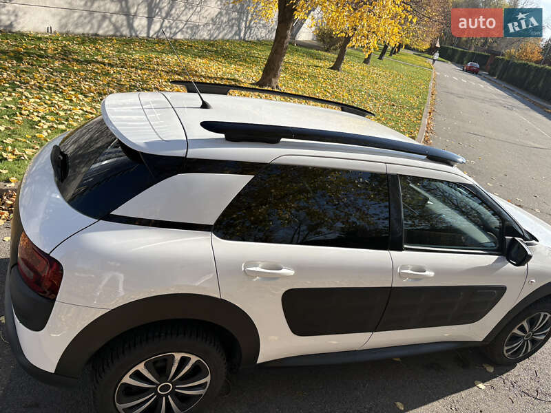 Внедорожник / Кроссовер Citroen C4 Cactus 2015 в Киеве фото 6 Внедорожник / Кроссовер Citroen C4 Cactus 2015 в Киеве