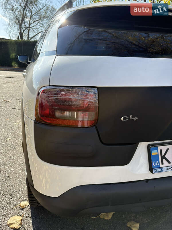 Внедорожник / Кроссовер Citroen C4 Cactus 2015 в Киеве фото 10 Внедорожник / Кроссовер Citroen C4 Cactus 2015 в Киеве