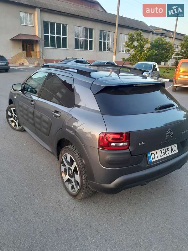 Внедорожник / Кроссовер Citroen C4 Cactus 2016 в Рогатине