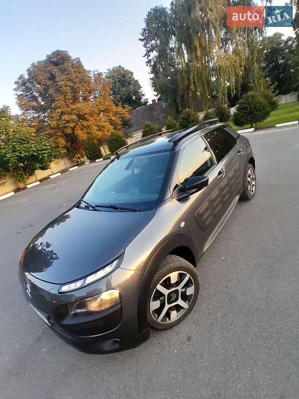 Внедорожник / Кроссовер Citroen C4 Cactus 2016 в Рогатине