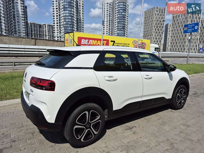 Позашляховик / Кросовер Citroen C4 Cactus 2020 в Києві