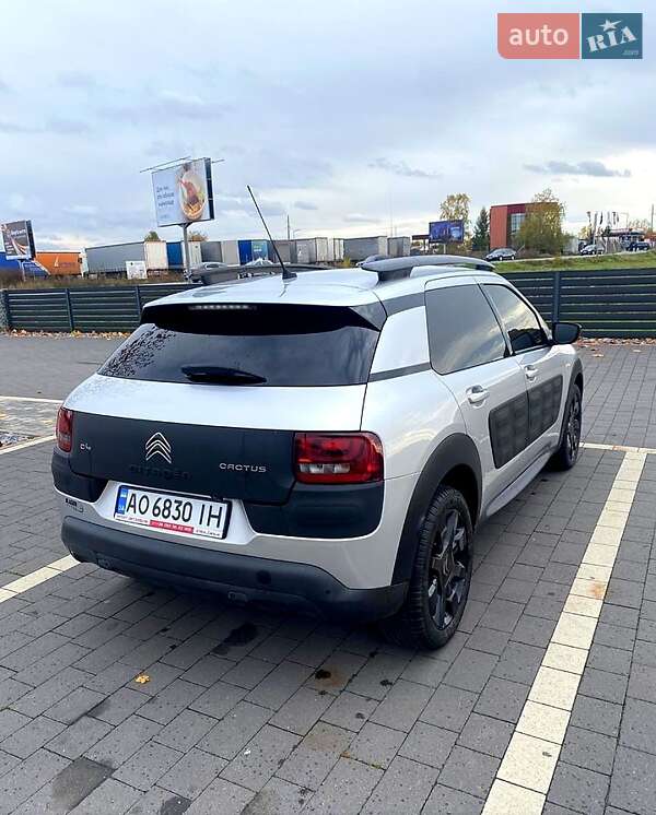 Позашляховик / Кросовер Citroen C4 Cactus 2015 в Івано-Франківську